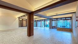 Upper Weld Road (D8), Retail #594595071